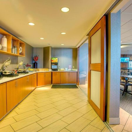 Springhill Suites By Marriott Lawrence Downtown Exteriör bild