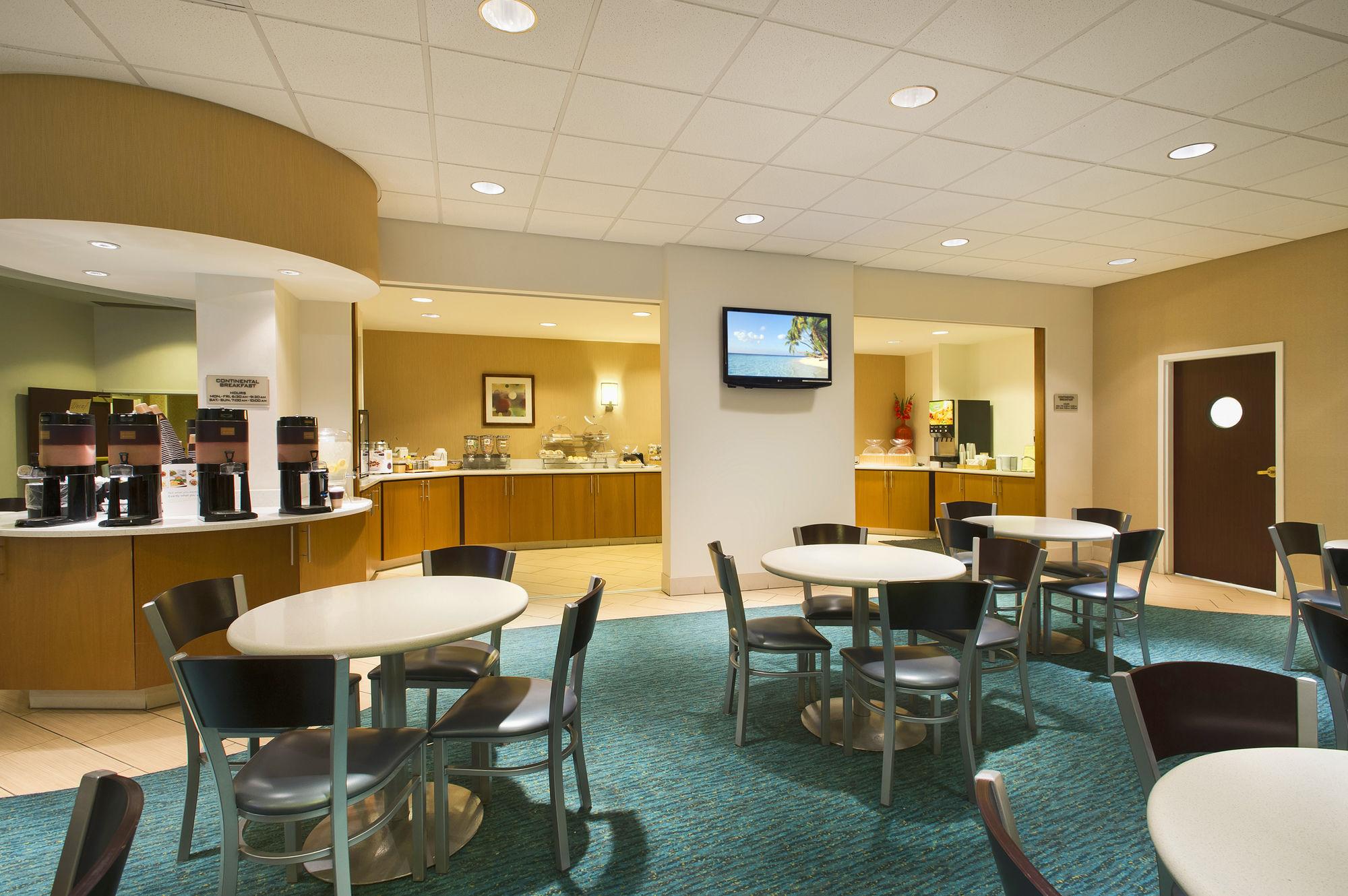 Springhill Suites By Marriott Lawrence Downtown Exteriör bild
