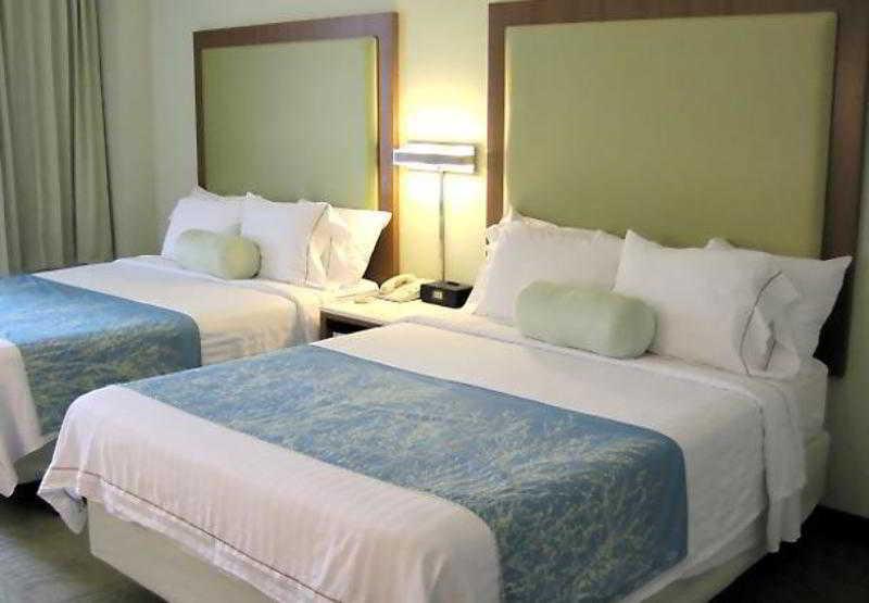 Springhill Suites By Marriott Lawrence Downtown Rum bild